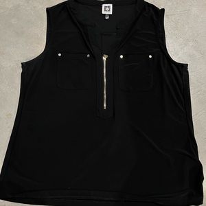 Womens sleeveless top size L Anne Klein v neck stretchy